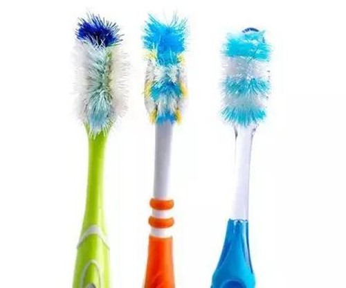 牙刷选什么样的？牙刷什么样的刷毛最好？